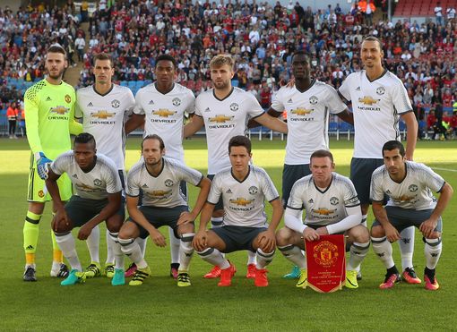 借此增强两 借此增强两